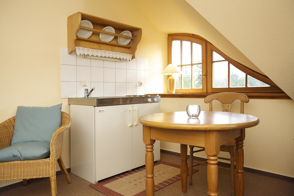 Landhaus Susewind Ahrenshoop Kamer foto