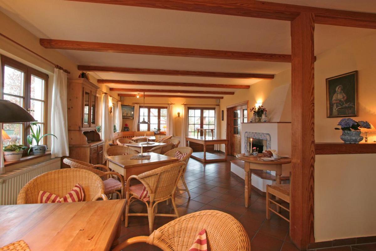 Landhaus Susewind Ahrenshoop Buitenkant foto